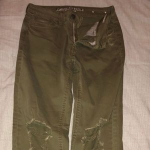 AE Tomgirl Army Green Capri's